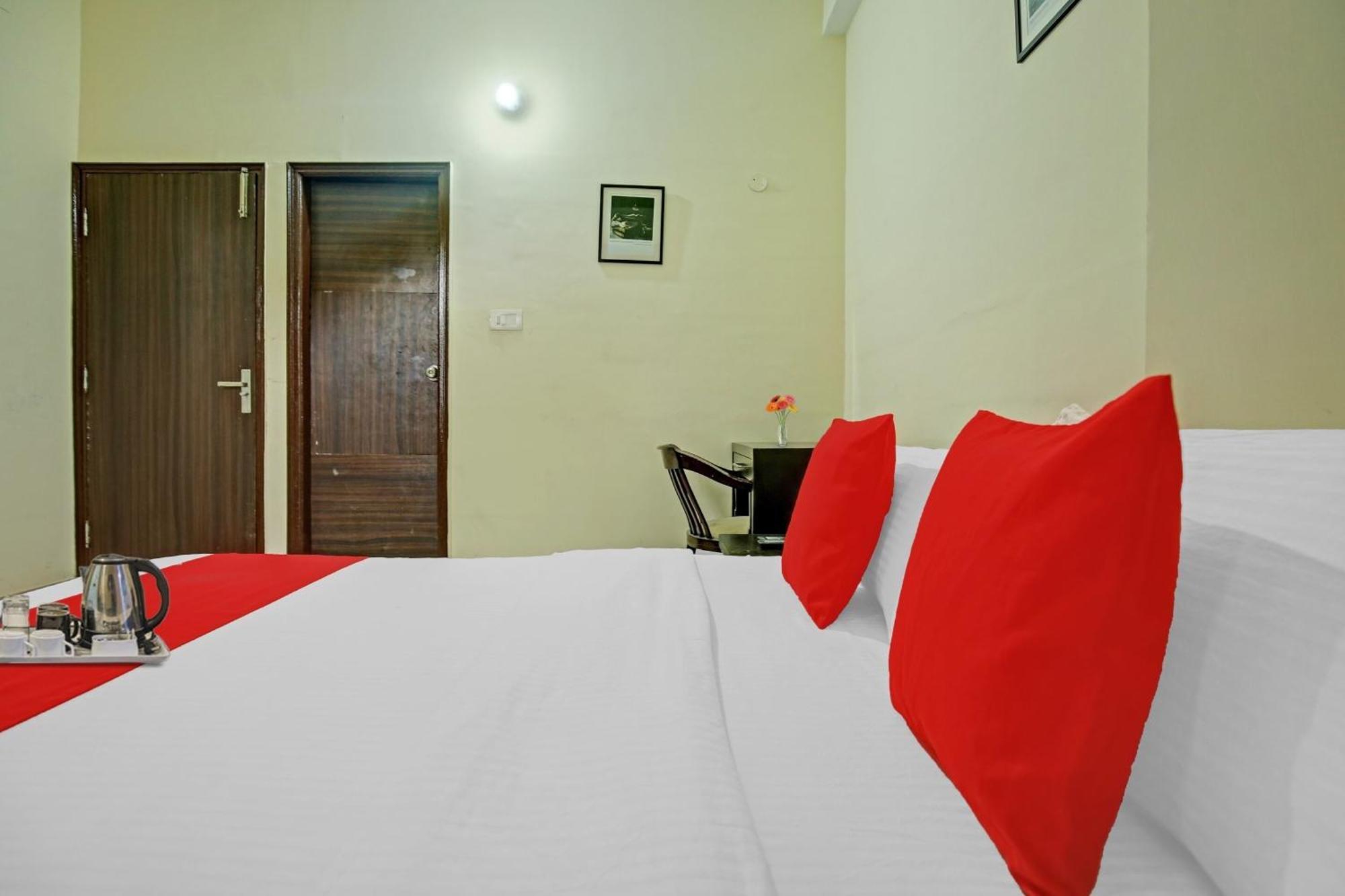 Hotel O Tableau Homestay Kandāghāt Exteriör bild