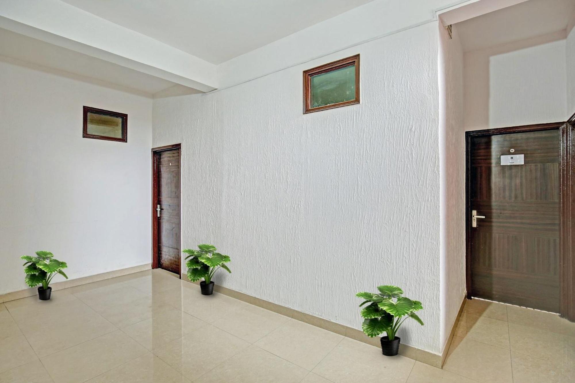 Hotel O Tableau Homestay Kandāghāt Exteriör bild