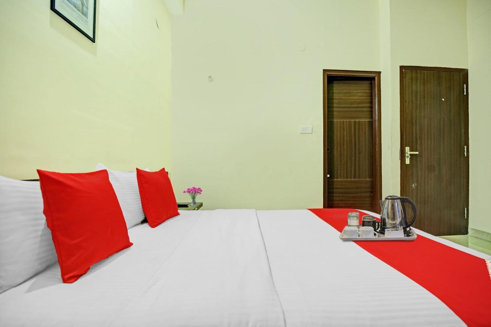 Hotel O Tableau Homestay Kandāghāt Exteriör bild